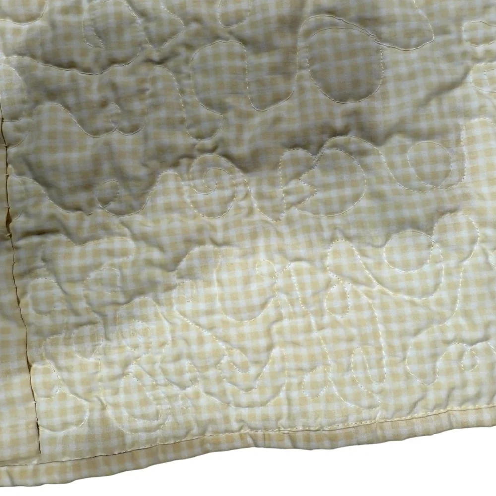 Handmade Quilted Baby Blanket Bee Print 31.5” x 31.5” - Picture 8 of 8